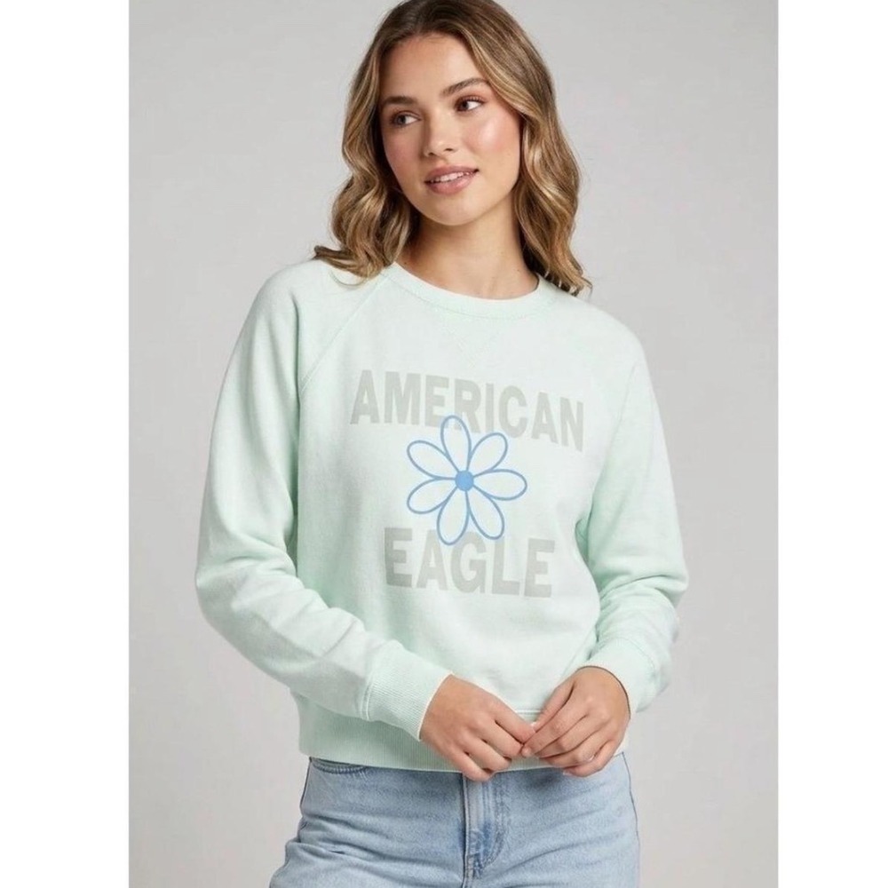 American Eagle Mint Green Daisy Graphic Lived-In Crewneck Sweatshirt Sz XS